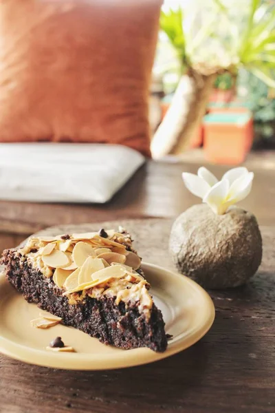 Primer plano de pastel de brownies de chocolate —  Fotos de Stock