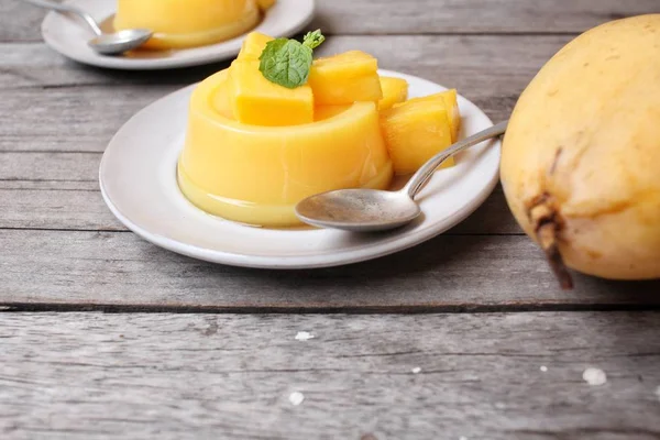 Zblízka mango pudink — Stock fotografie