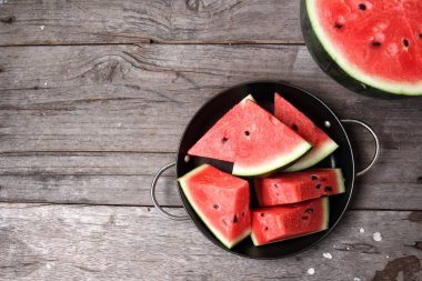 Kırmızı karpuz yakın çekim 