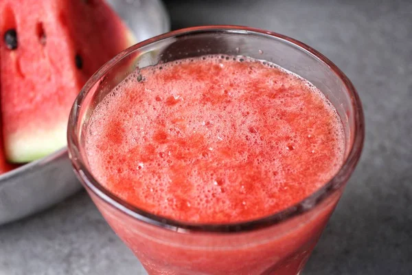 Nahaufnahme von roter Wassermelone — Stockfoto