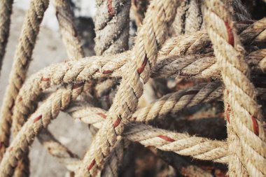 Eski halatı kapatın.