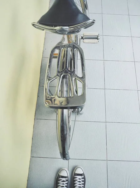 Selfie-ul bicicletei cu pantofi — Fotografie, imagine de stoc