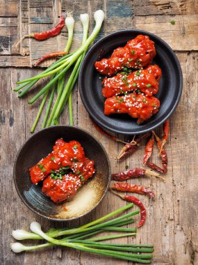 Kore kızarmış tavuk