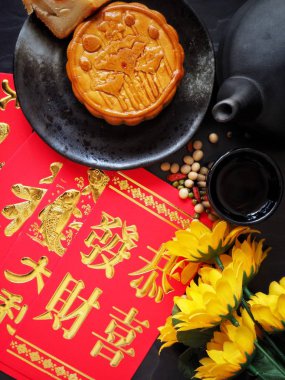 Kırmızı zarf festival moon pasta ile Çin