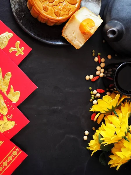 Kırmızı zarf festival moon pasta ile Çin