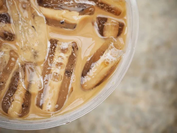 plastik bardak buzlu kahve yakın çekim çekim