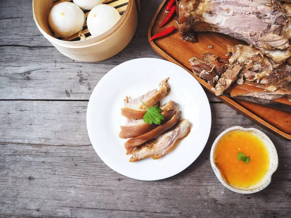 Comida China Cerdo Estofado Servido Con Bollos — Foto de Stock