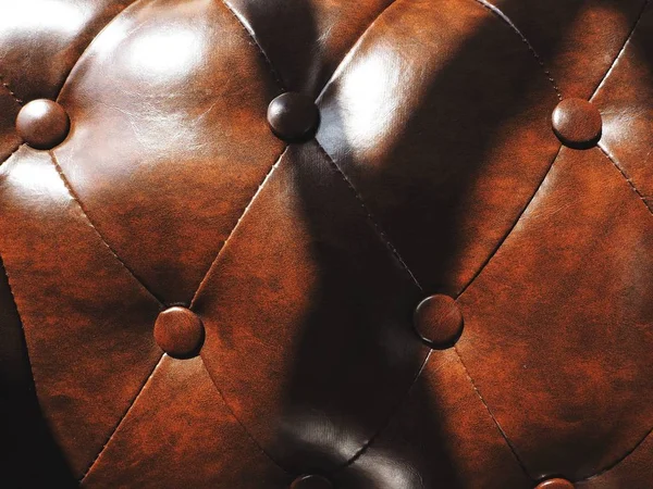 Schließen Sie Die Ansicht Der Vintage Braunen Lederhintergrund — Stockfoto