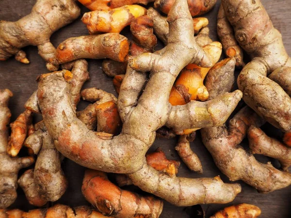 zerdeçal kökünü kapat