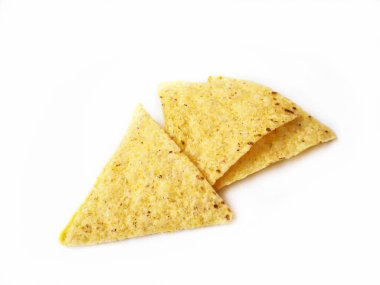 Beyaz arka plan üzerinde izole geleneksel Meksika nacho yakından görmek 