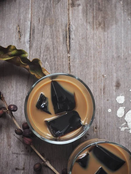 Gelée Café Rafraîchissante Sur Vieux Fond Bois — Photo