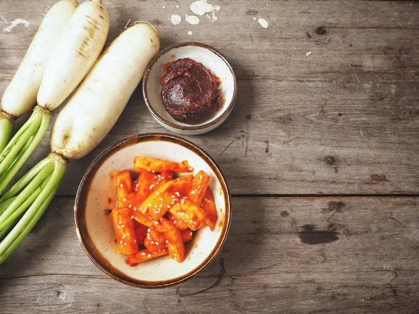 Daikon turp kimchi Koreli gıda