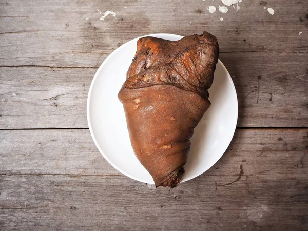 Cibo Tradizionale Cinese Brasato Maiale Sfondo Grigio Legno — Foto Stock