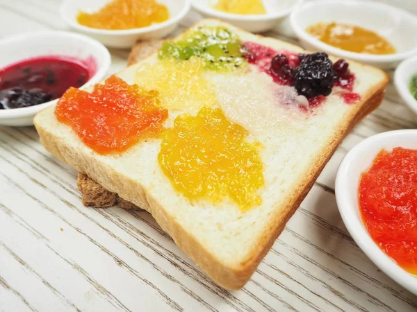 Close View Bread Slices Served Different Kinds Fruit Jam — Stock Photo, Image