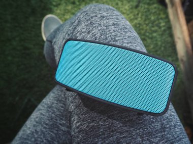 Selfie yandan bluetooth hoparlör