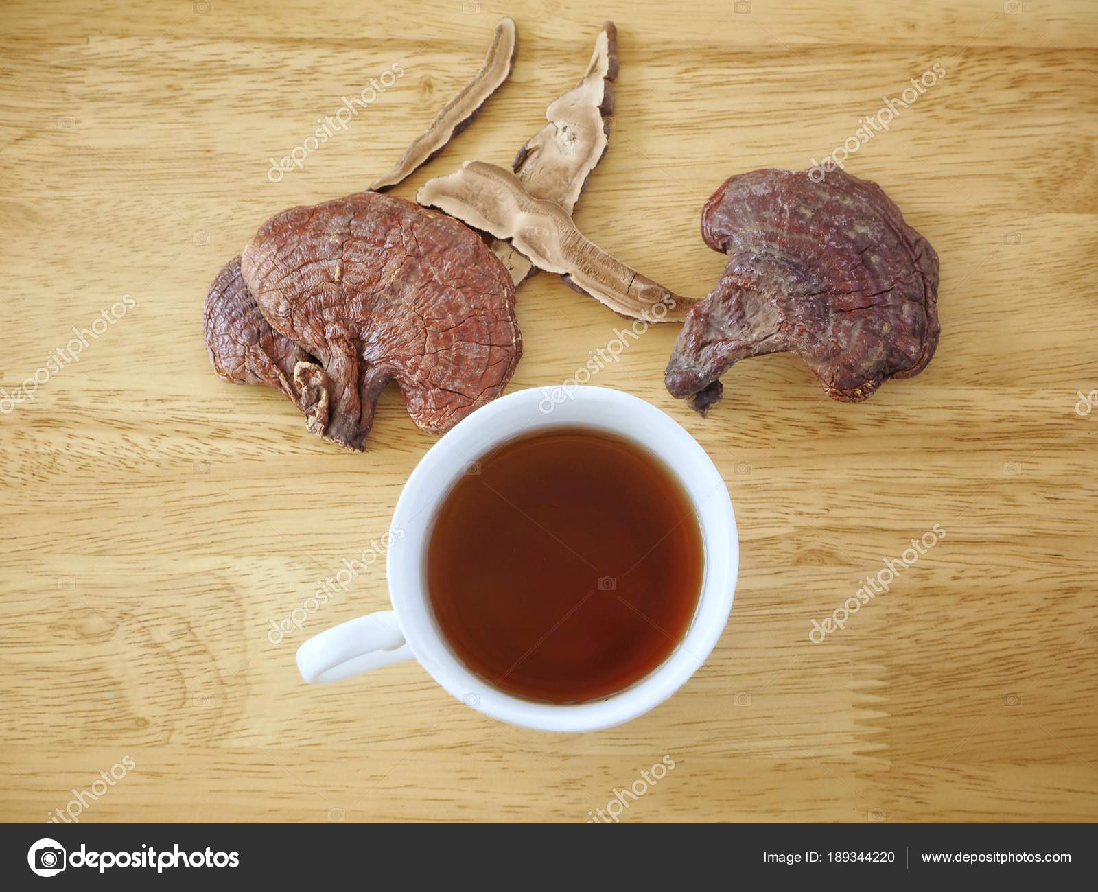 Ganoderma lucidum tea Ling zhi mushroom — Stock Photo © luknaja