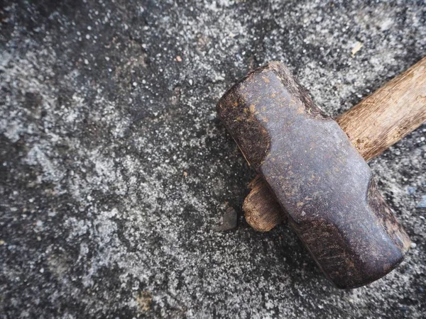 Perto de martelo velho — Fotografia de Stock