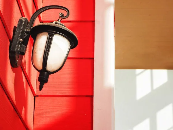 Hanglampen aan het interieur van de muur — Stockfoto