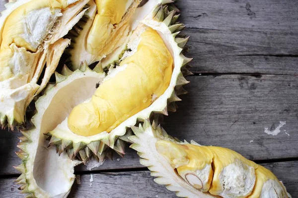 Durian Owoców Tropikalnych Tle Drewna — Zdjęcie stockowe