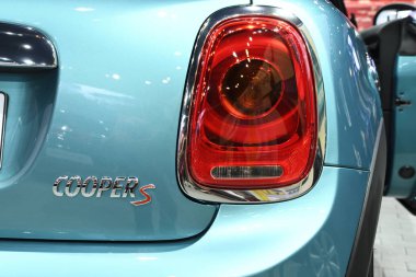 Nonthaburi, Tayland - 30 Mart 2018: Closeup kuyruk ışık yeni Mini Cooper S Cabrio, Bangkok Motor göster: 2018