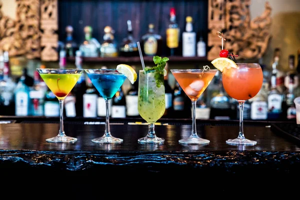 kokteyl bar içkiler