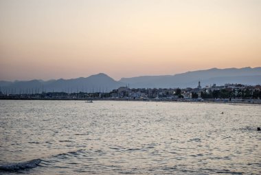 Cambrils gün batımında