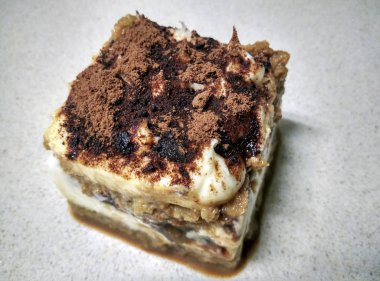Tiramisu pasta (bir geleneksel İtalyan tatlı)