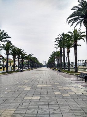 Salou 'da Maritim gezinti güvertesi (İspanya)