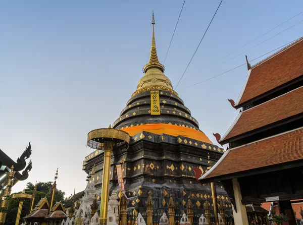 Ancient temple of Wat Phra That Lampang Luang in Thailand — Stock Photo, Image