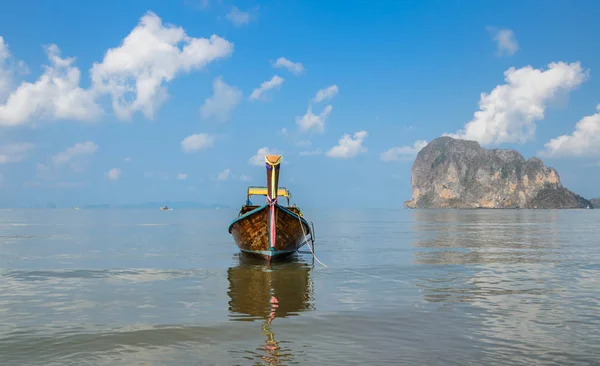Prachtig landschap van Pak Meng strand in Trang, Thailand — Stockfoto