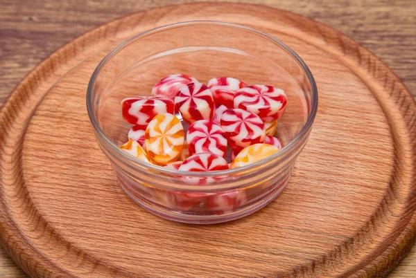 parlak çizgili şeker