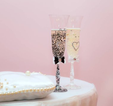 Düğün şampanya bardakları