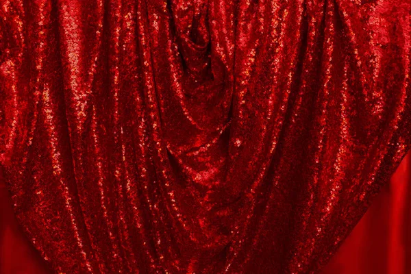Cortinas Tela Pétalo Color Rojo Brillante Con Brillo Pliegues Suaves — Foto de Stock