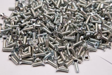 M6 metal vidalar galvanize beyaz stüdyo kapalı toplu