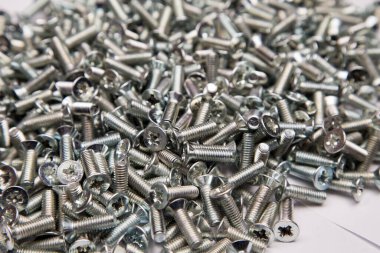 M6 metal vidalar galvanize beyaz stüdyo kapalı toplu