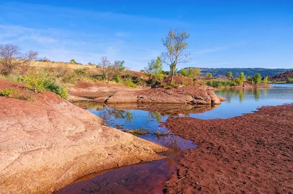 Lac du Salagou in France — 图库照片