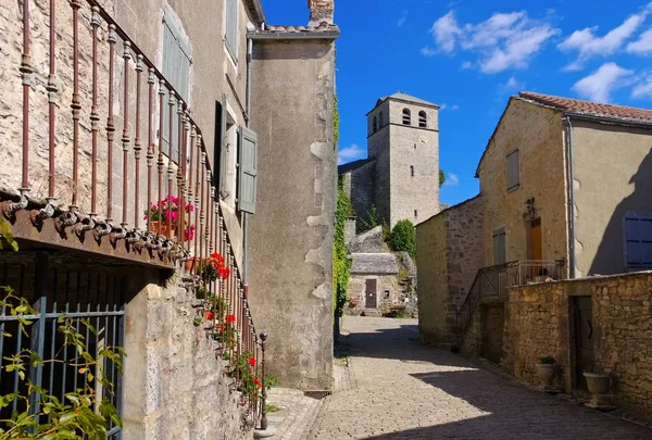 La Couvertoirade en medeltida befäst stad i Frankrike — Stockfoto