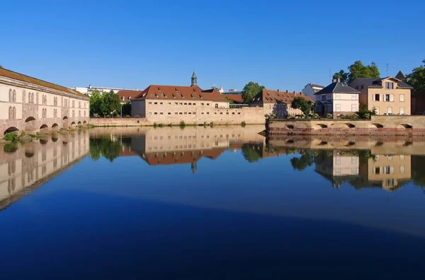 Strazburg, Alsace'deki / daki baraj Vauban — Stok fotoğraf