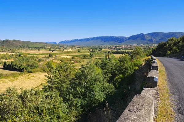 Corbieres, paesaggio rurale nel sud della Francia — Foto Stock