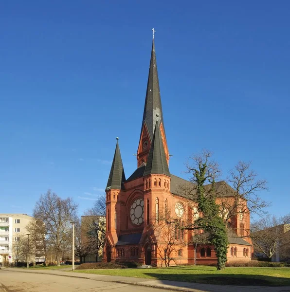 Dessau Pauluschurch i Tyskland — Stockfoto