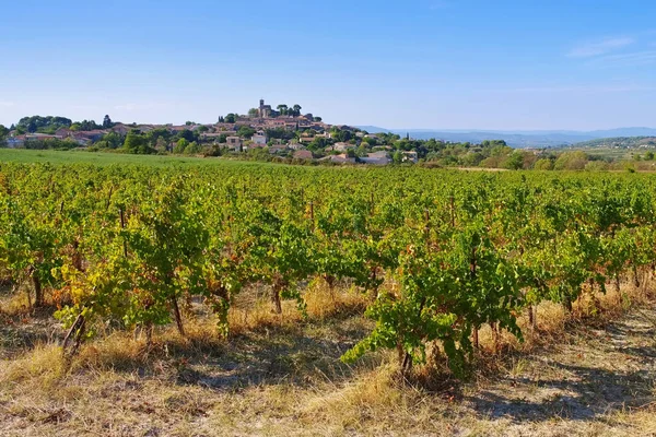 Saint-pons-de-mauchiens eine Stadt im Süden Frankreichs — Stockfoto