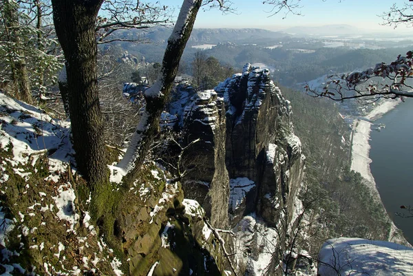 Bastei rock in winter — Stock Photo, Image