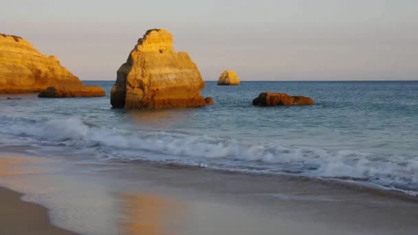 Playa del Algarve Da Rocha — Vídeo de stock