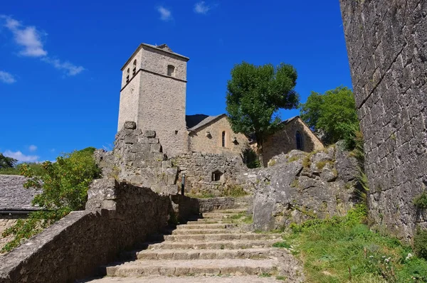 La Couvertoirade une ville fortifiée médiévale en France — Photo