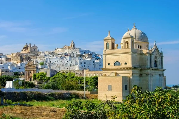 De oude stad Ostuni in Apulië — Stockfoto