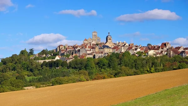 A város Vezelay, bordó — Stock Fotó