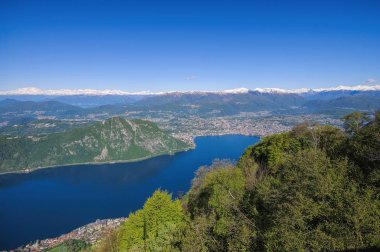 Lake Sighignola görüldüğü gibi Lugano