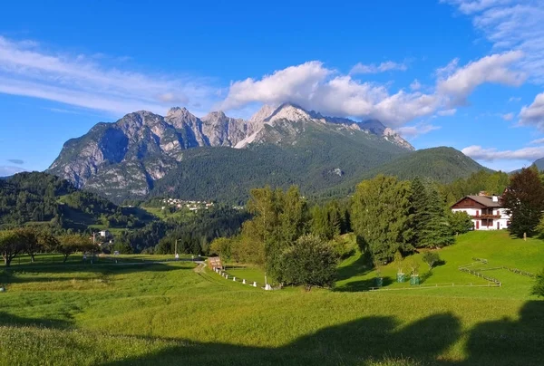 Gruppo dei Brentoni in Alps — Stock fotografie