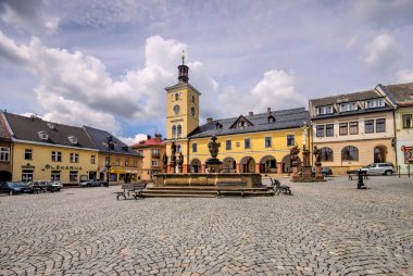 Starkenbach pazar meydanında Giant Mountains