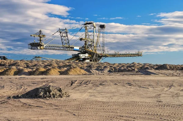 Spreader in open pit Welzow — Stock Photo, Image